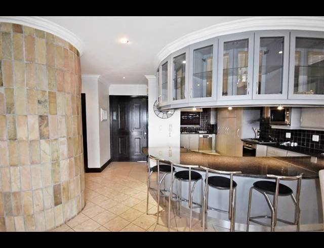 3 BEDROOM APARTMENT FOR SALE IN MORNINGSIDE